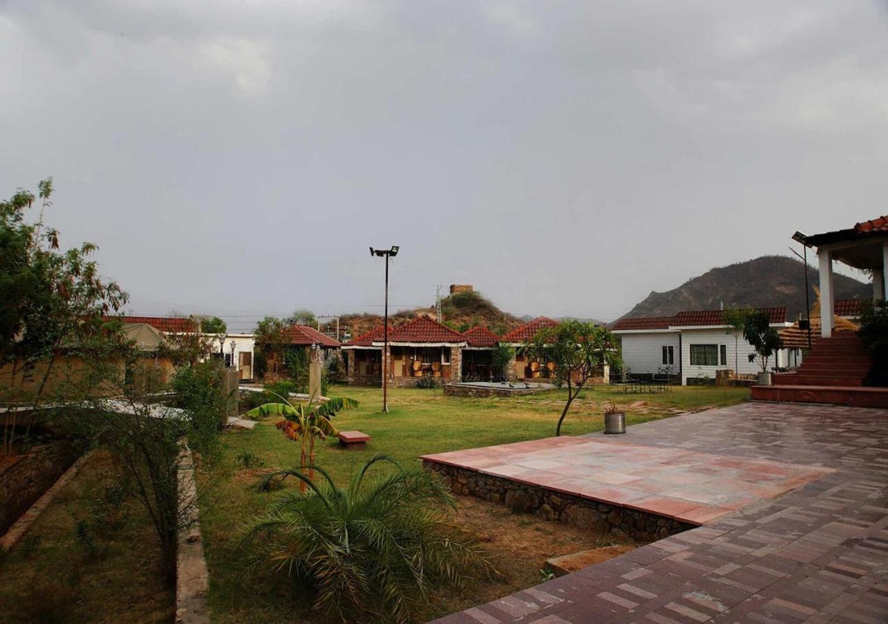 Virat Resorts, Sariska Rajasthan Bairāt Buitenkant foto