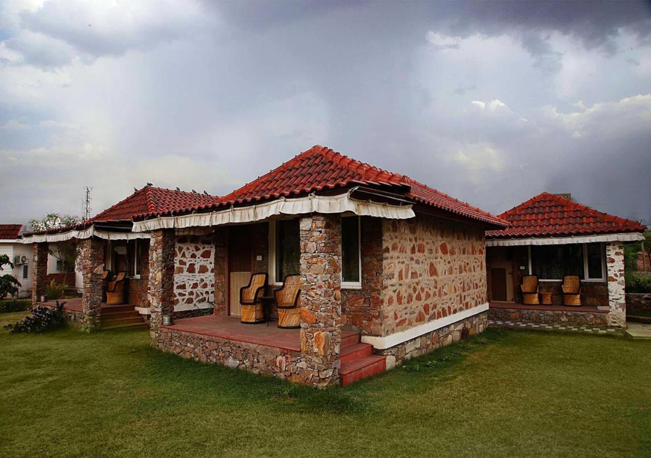 Virat Resorts, Sariska Rajasthan Bairāt Buitenkant foto
