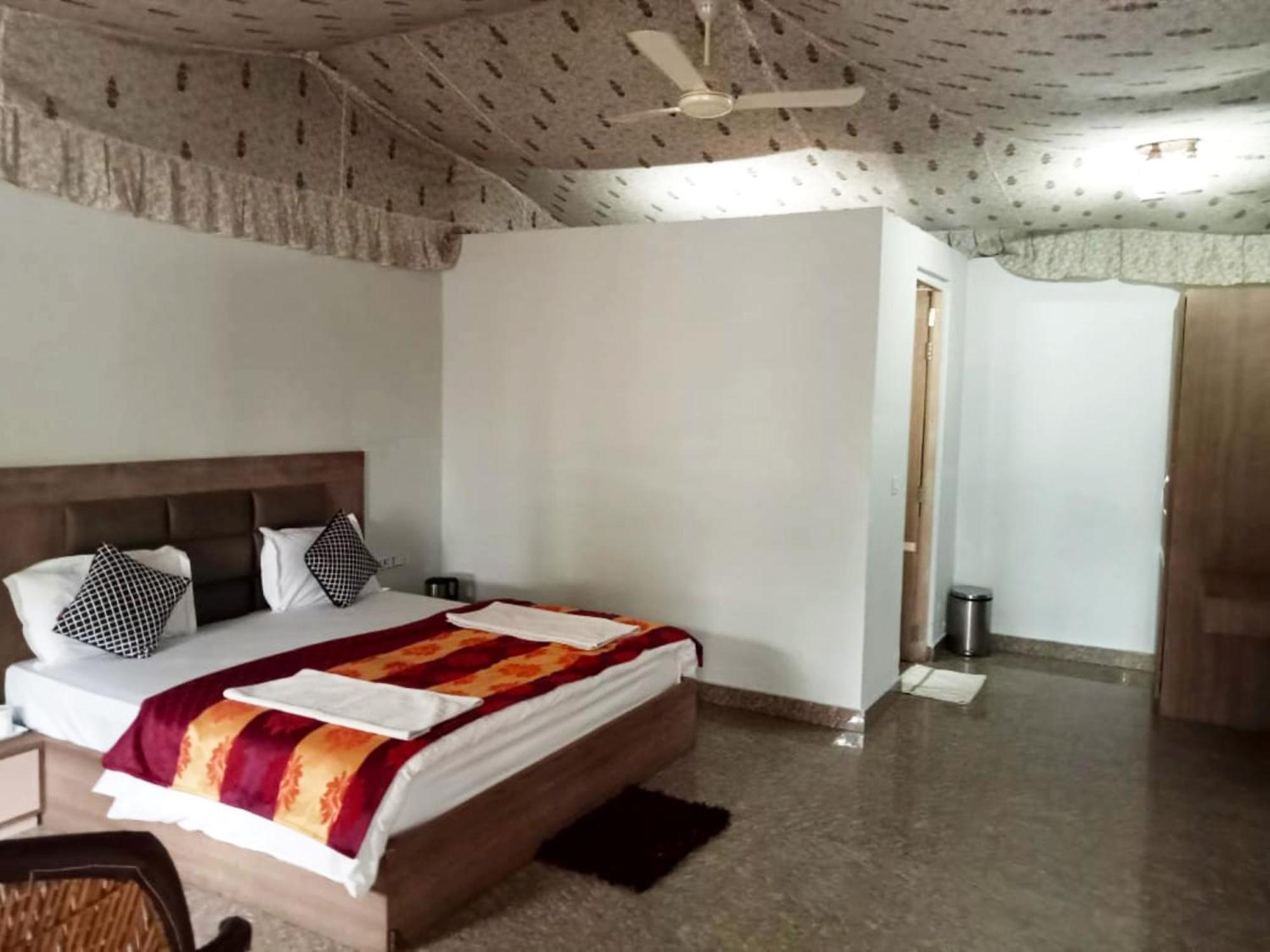 Virat Resorts, Sariska Rajasthan Bairāt Buitenkant foto