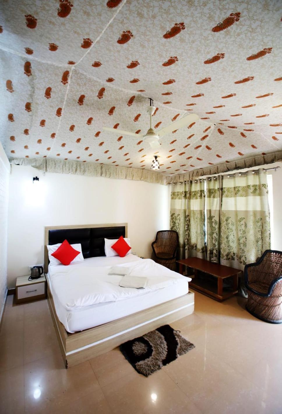 Virat Resorts, Sariska Rajasthan Bairāt Buitenkant foto