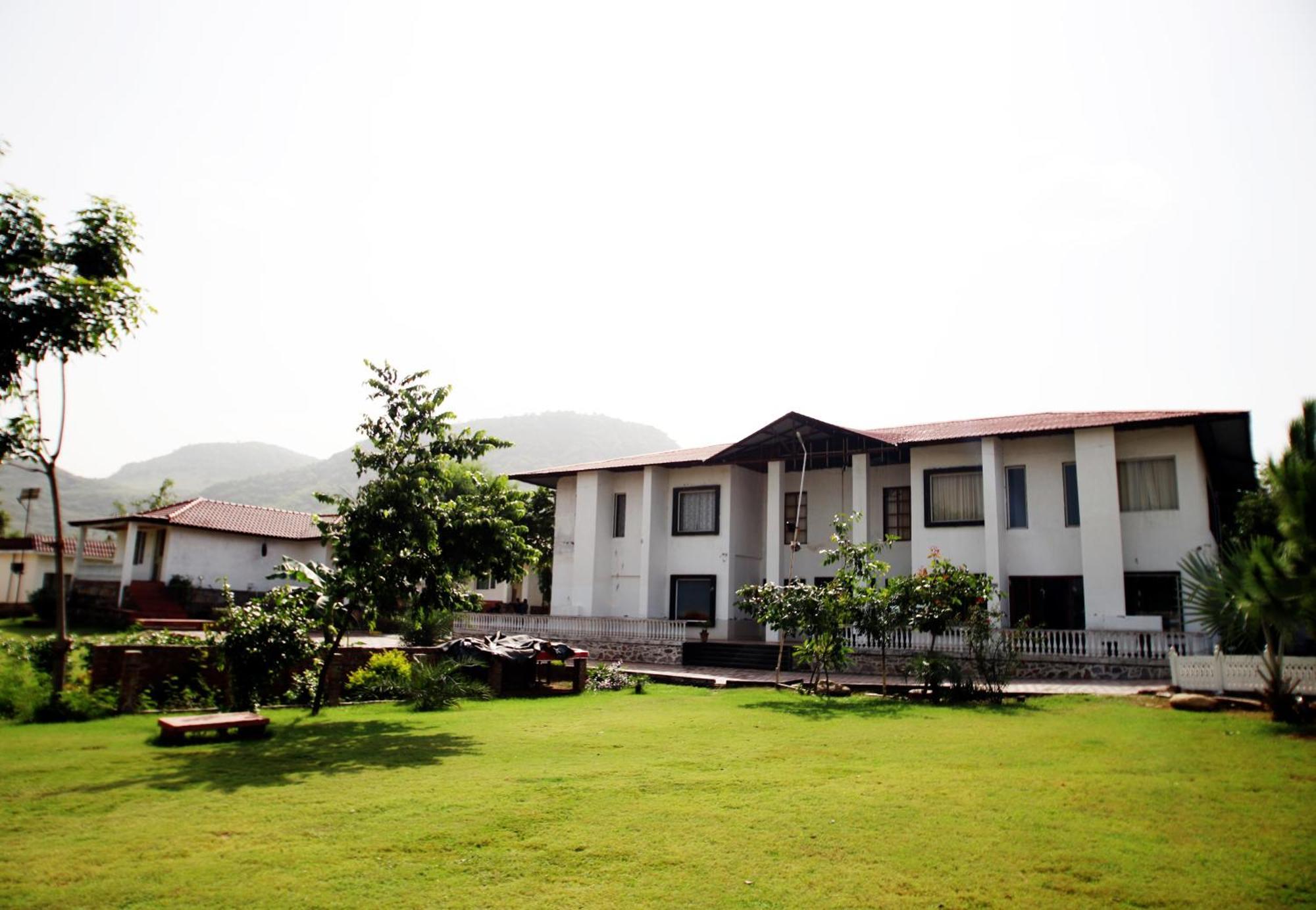 Virat Resorts, Sariska Rajasthan Bairāt Buitenkant foto
