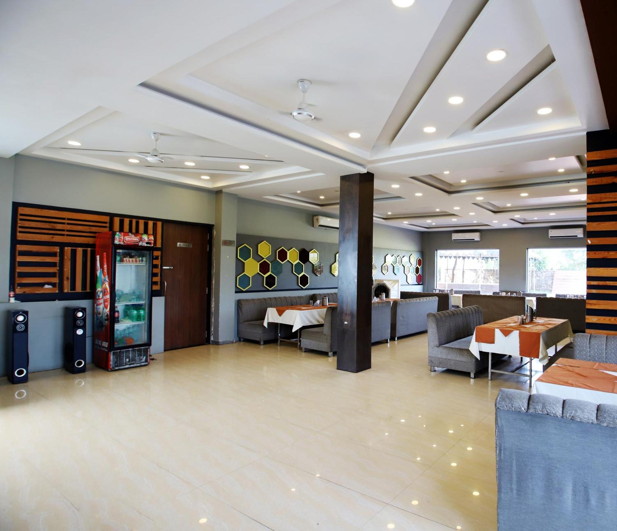 Virat Resorts, Sariska Rajasthan Bairāt Buitenkant foto