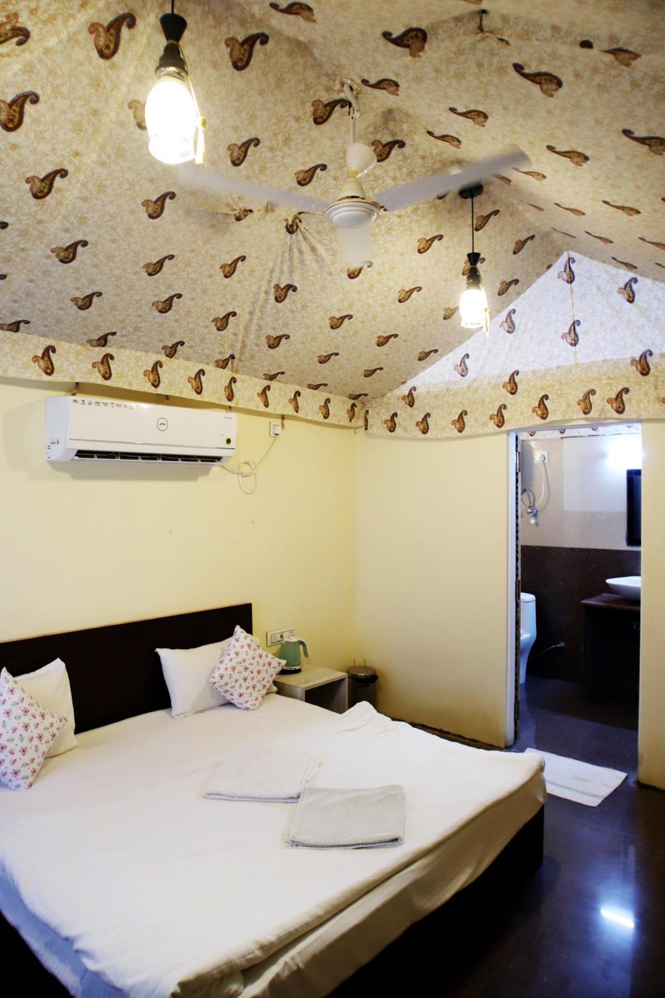 Virat Resorts, Sariska Rajasthan Bairāt Buitenkant foto