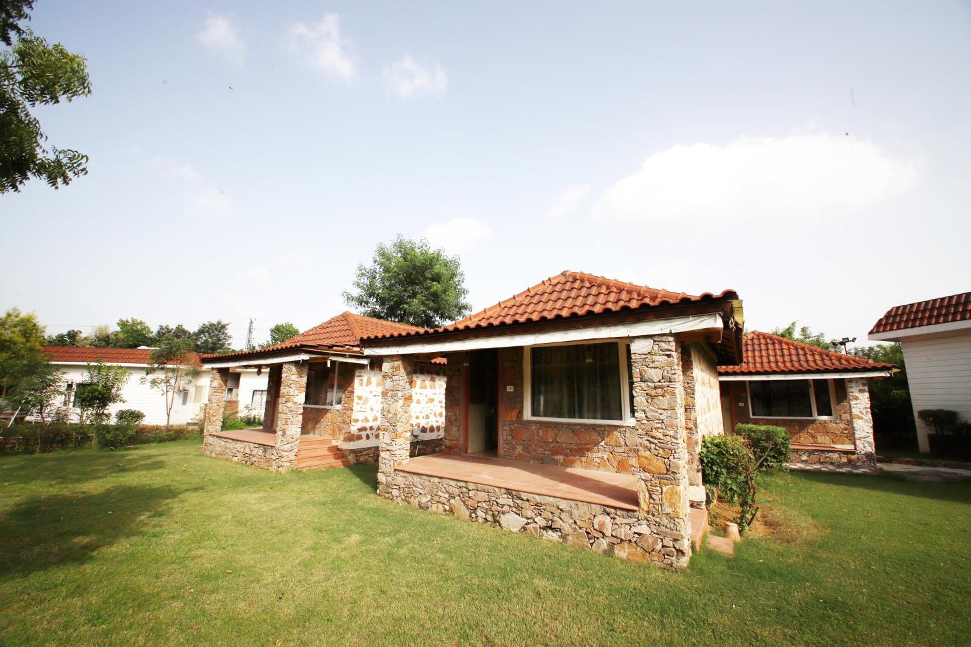 Virat Resorts, Sariska Rajasthan Bairāt Buitenkant foto