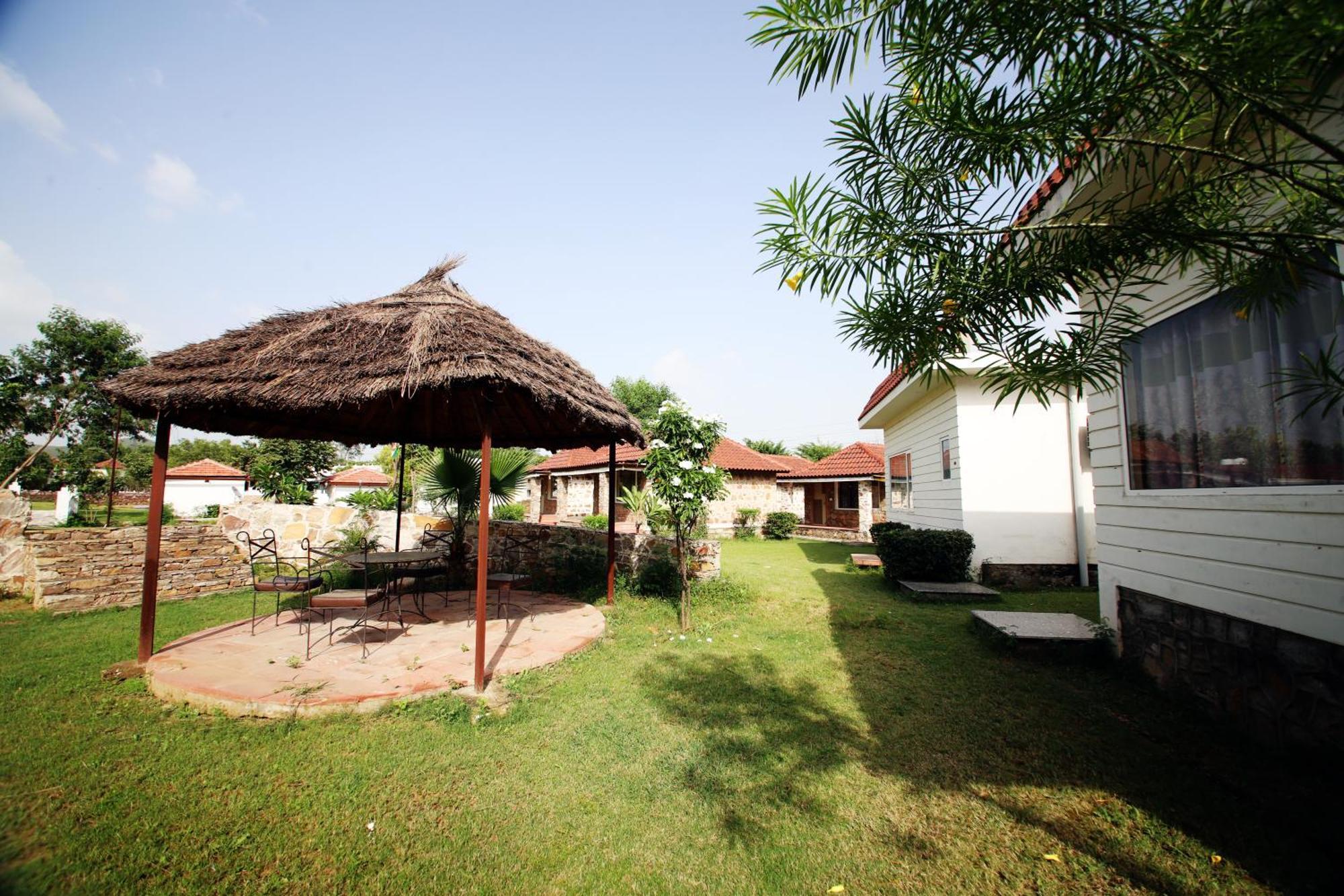 Virat Resorts, Sariska Rajasthan Bairāt Buitenkant foto